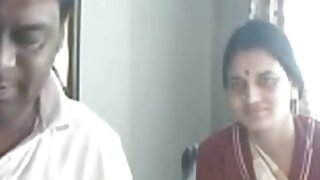 खाली गोरा मालकिन करीना ग्रँड दुहेरी घुसली नाही